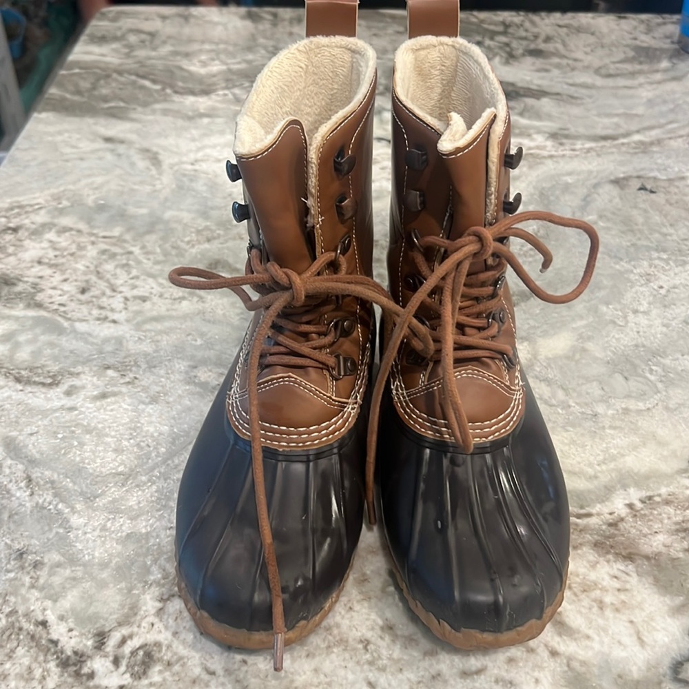 Esprit Rain Boots with Inside Fur Lining - Size 6.5